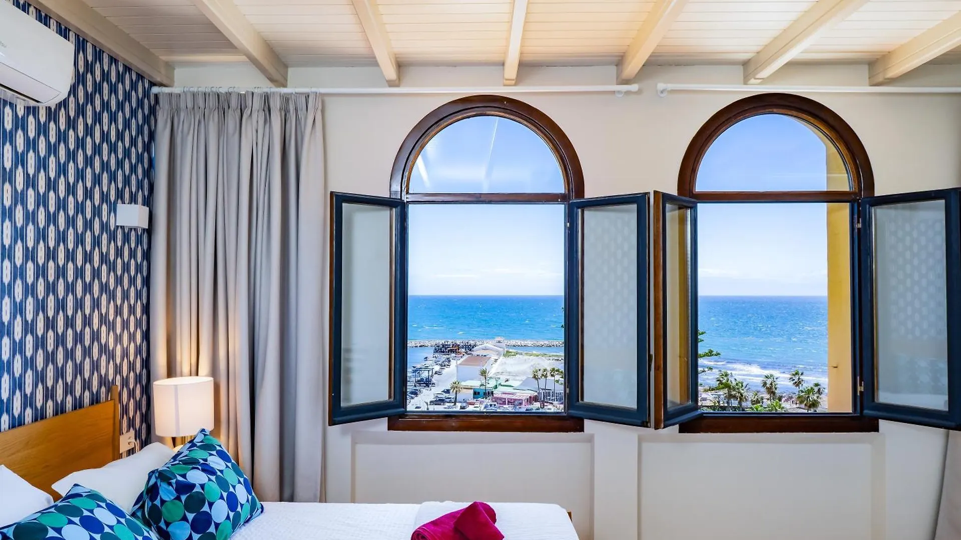 Espectacular Atico De 5 Niveles En Puerto De Cabopino Apartment Marbella 0*,  Spain
