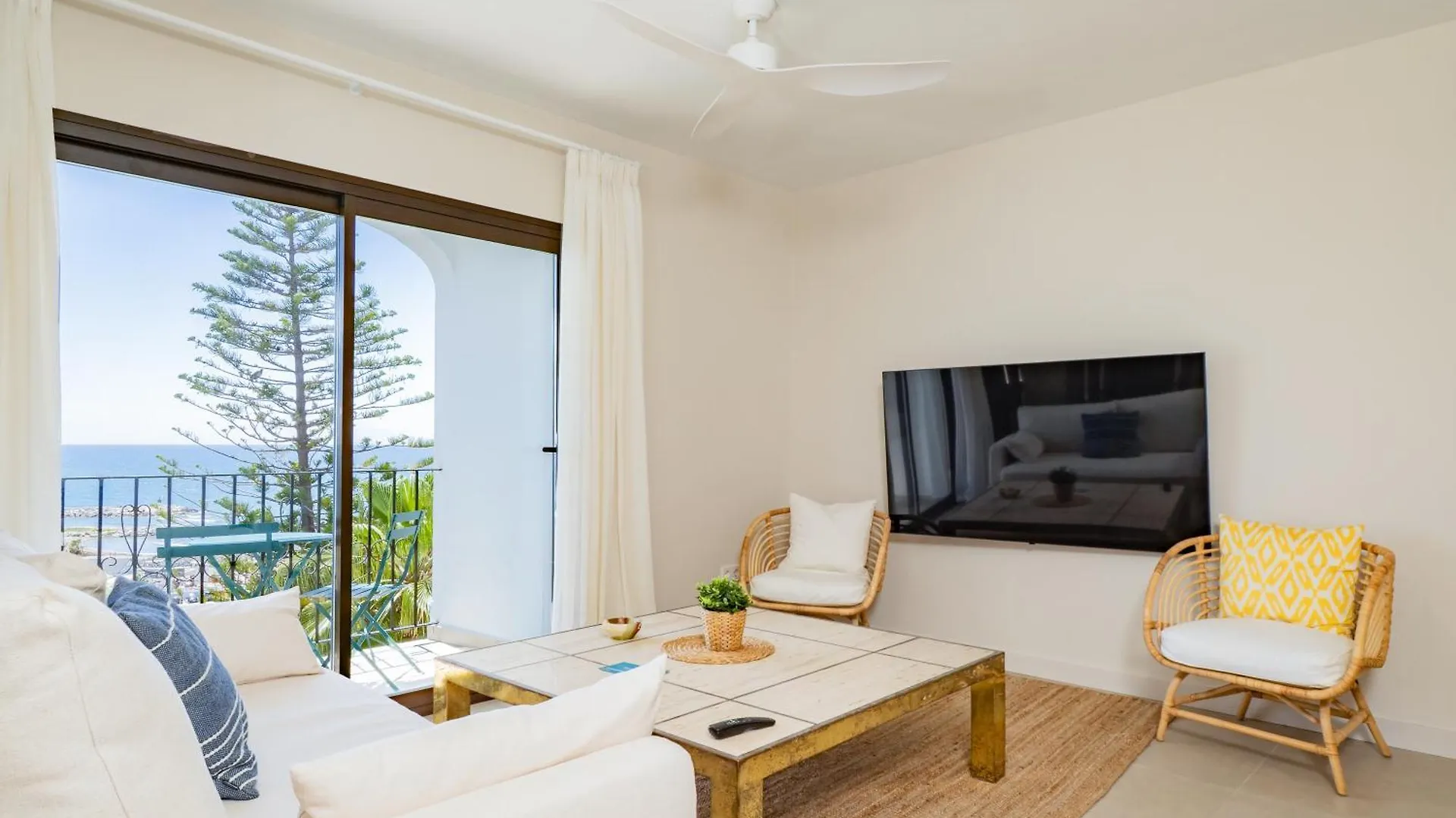 Espectacular Atico De 5 Niveles En Puerto De Cabopino Apartment Marbella