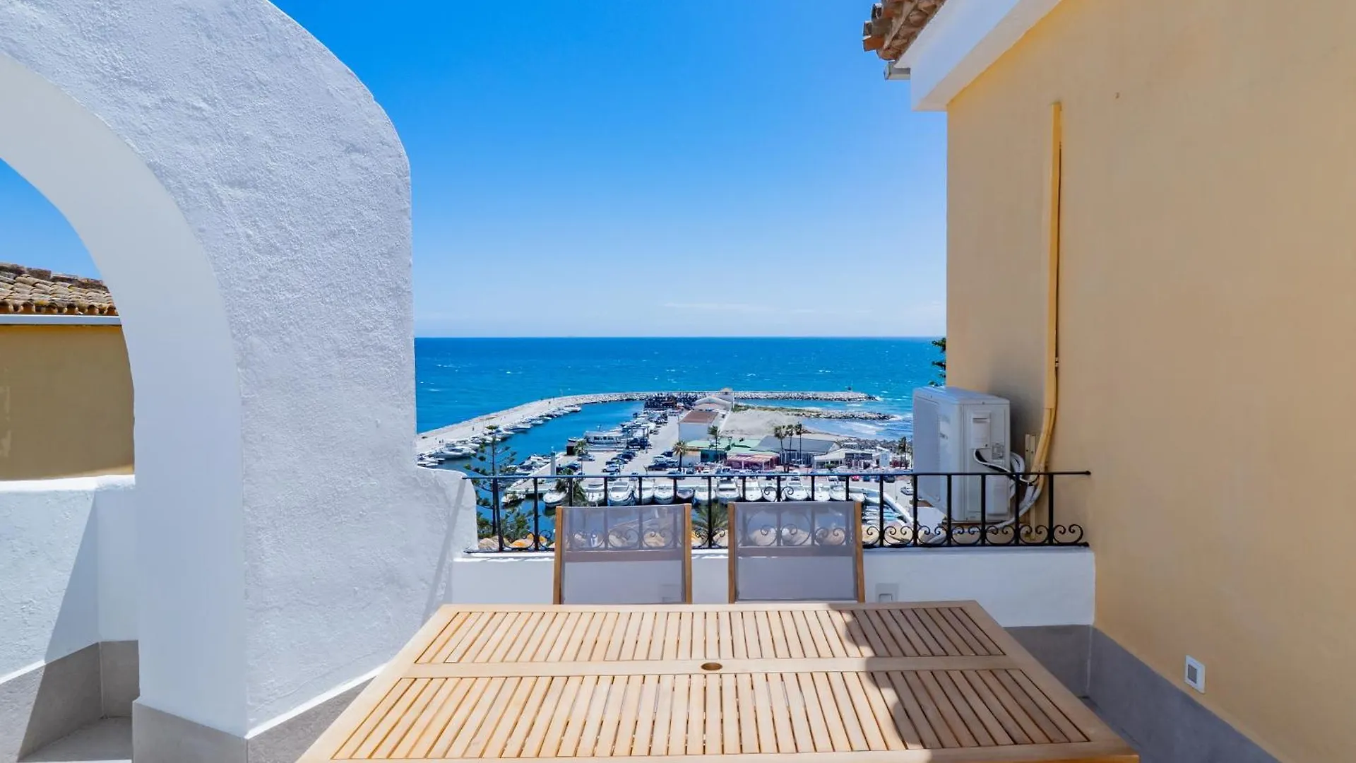 Espectacular Atico De 5 Niveles En Puerto De Cabopino Apartment Marbella