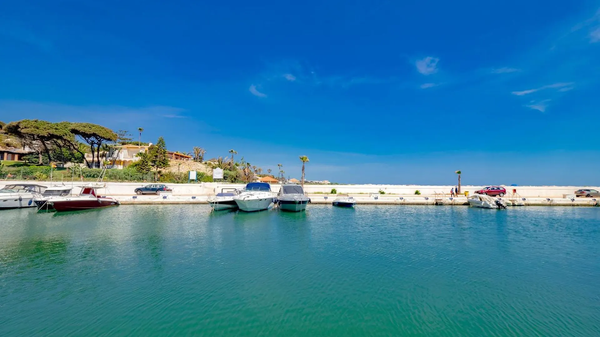 Espectacular Atico De 5 Niveles En Puerto De Cabopino Apartment Marbella