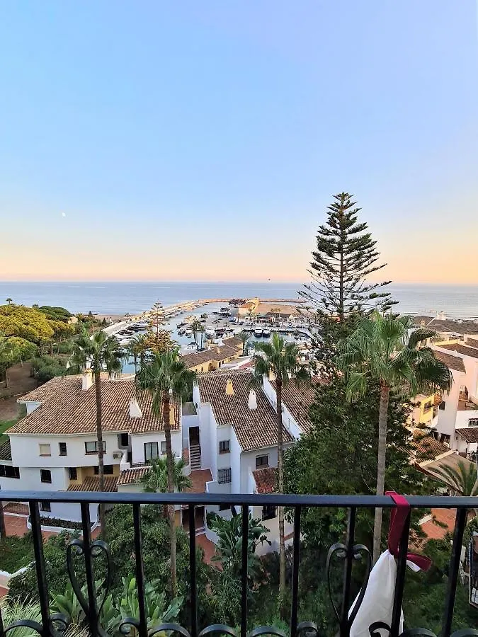 Espectacular Atico De 5 Niveles En Puerto De Cabopino Διαμέρισμα Μαρμπέλλα 0*,  Ισπανία